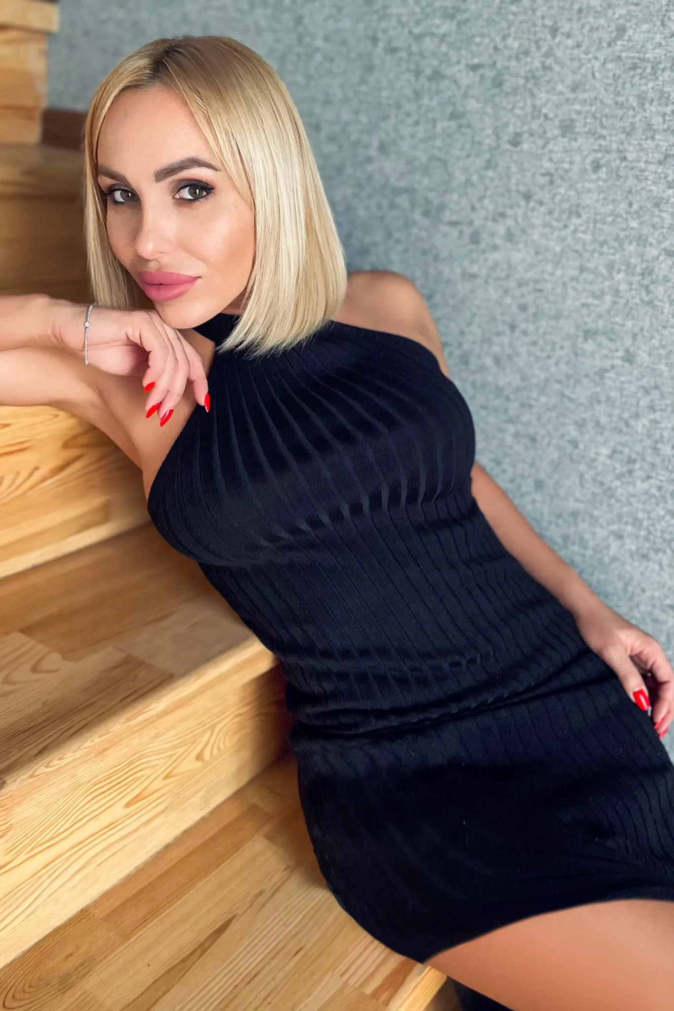 Elena  russian dating uk