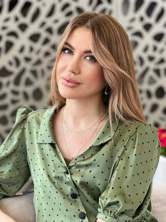Julia russian dating website pictures